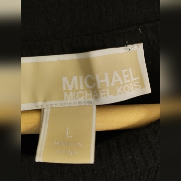 Michael Kors Basic Black Blouse Cut Out Sleeve Top Large - Picture 4 of 4